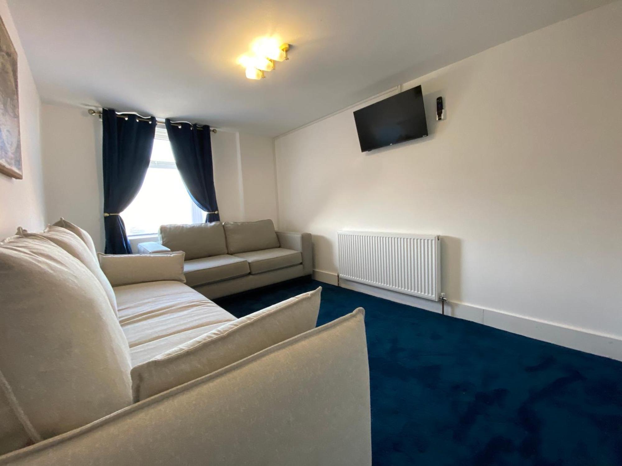 Aquarius Apartment - Sea View - Sleeps Seven Blackpool Zewnętrze zdjęcie
