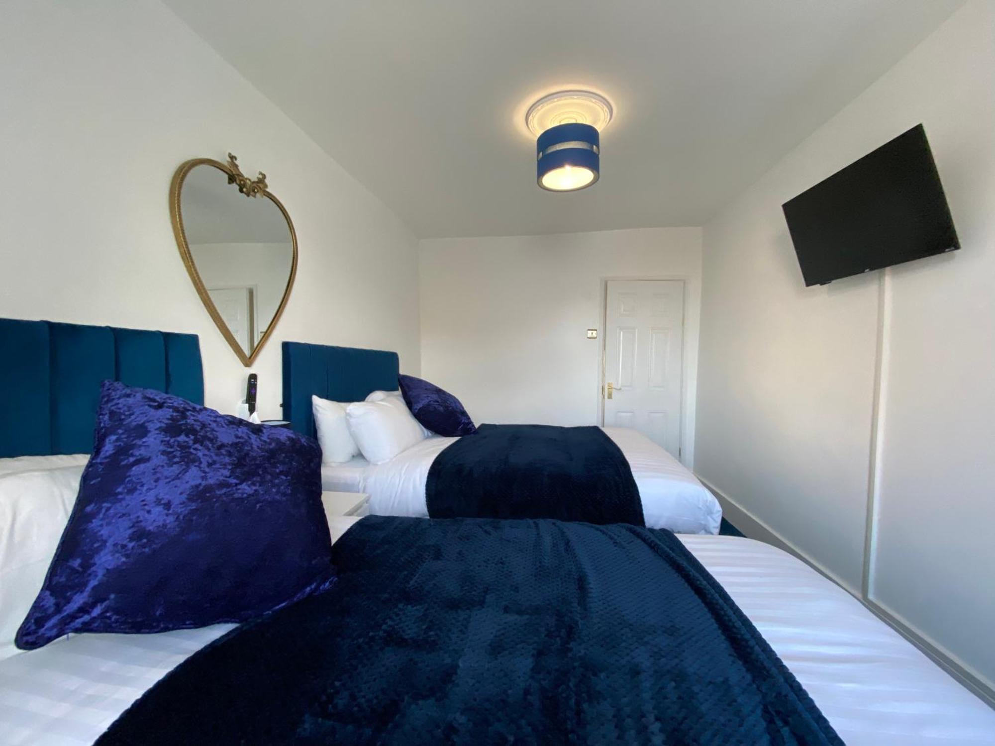 Aquarius Apartment - Sea View - Sleeps Seven Blackpool Zewnętrze zdjęcie